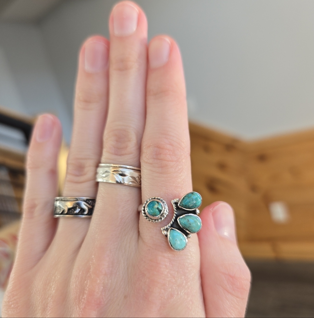 Turquoise Sterling Ring - Picture 2 of 4
